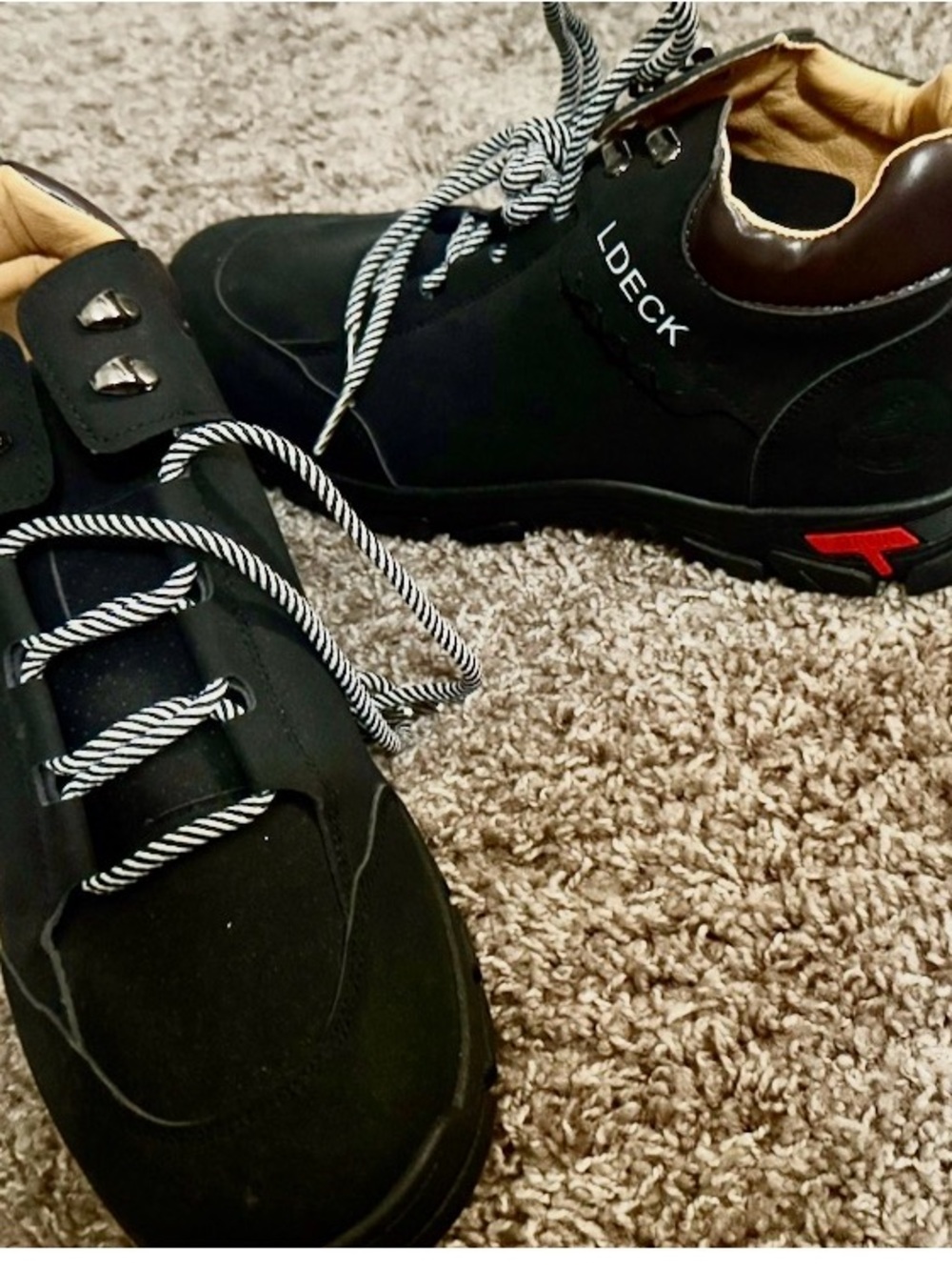L.Deck Black Men's Casual Sneakers with Contrast Laces
